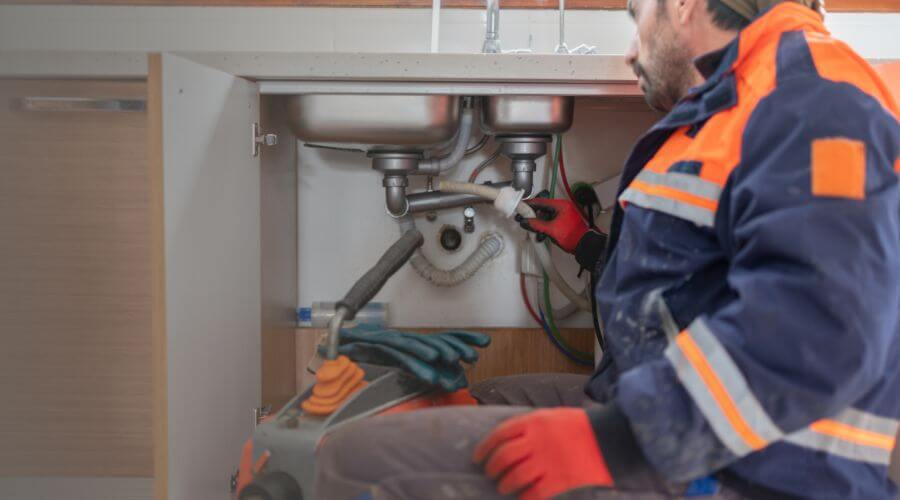 Expert burst pipe repair services in Garner, AR